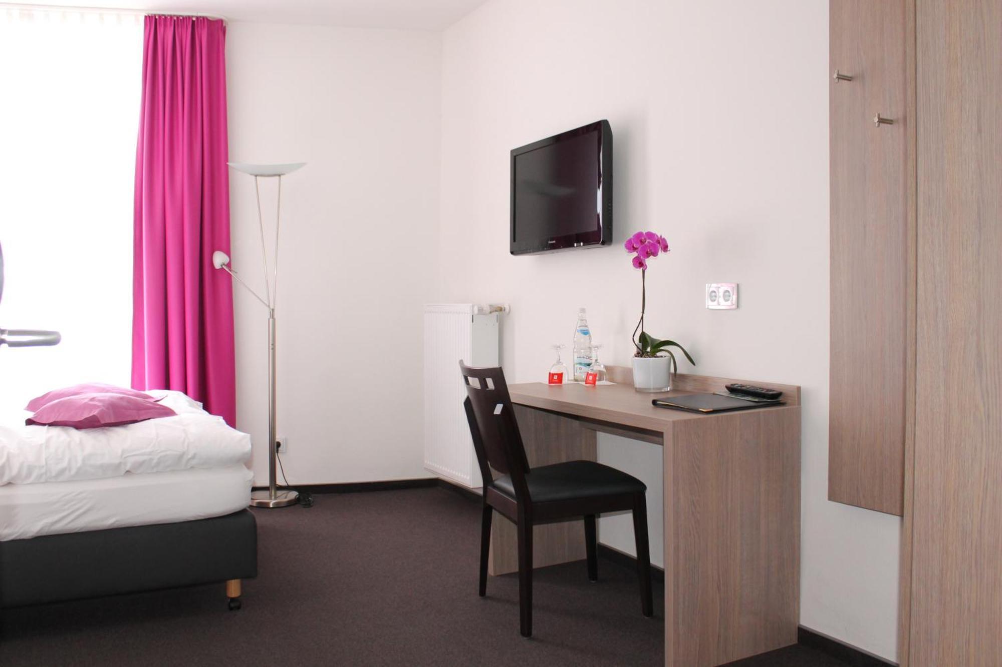 Rheinhotel Arte レマーゲン エクステリア 写真